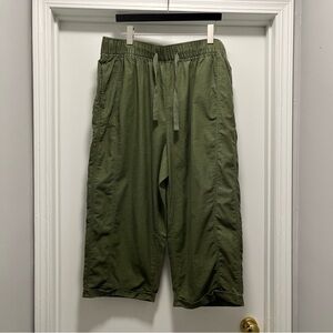 Lane Bryant Women's Army Green Cuffed Hem Stretch Drawstring Cropped Pants 18